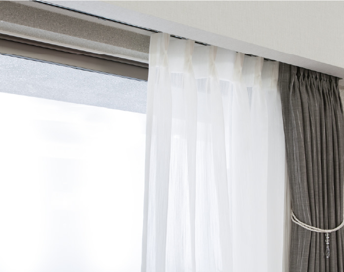 カーテンボックス